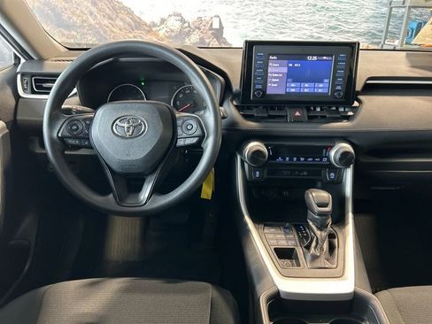 Used 2019 Toyota RAV4 LE image 44