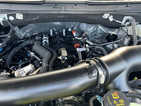 New 2025 Ford Expedition Tremor image 3