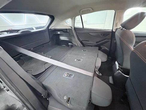 Used 2020 Subaru Crosstrek 2.0i Premium image 19