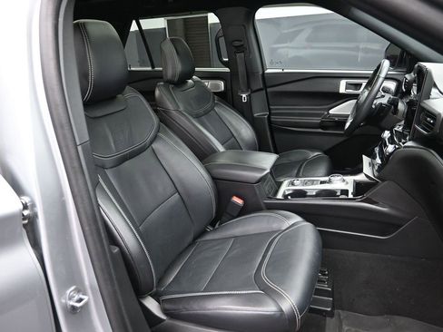 Used 2023 Ford Explorer ST w/ Equipment Group 401A image 29