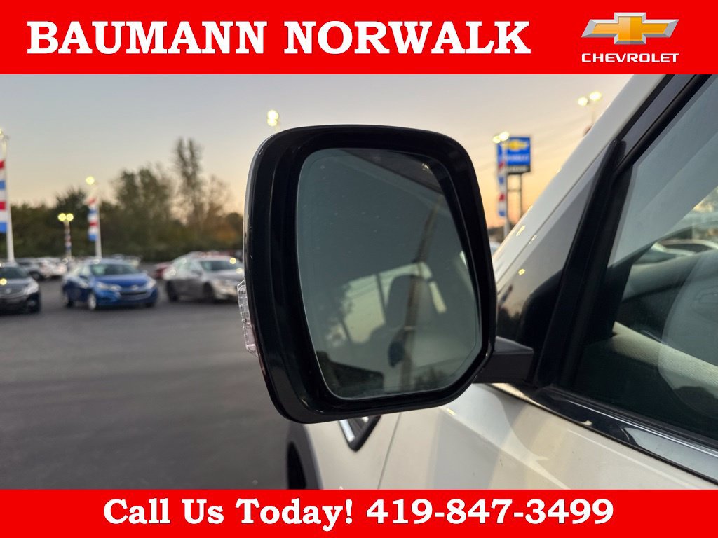 Used 2018 Nissan Armada SL w/ Premium Package AWD/4WD image 12
