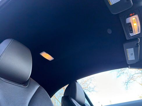 Used 2018 BMW 430i Convertible image 21