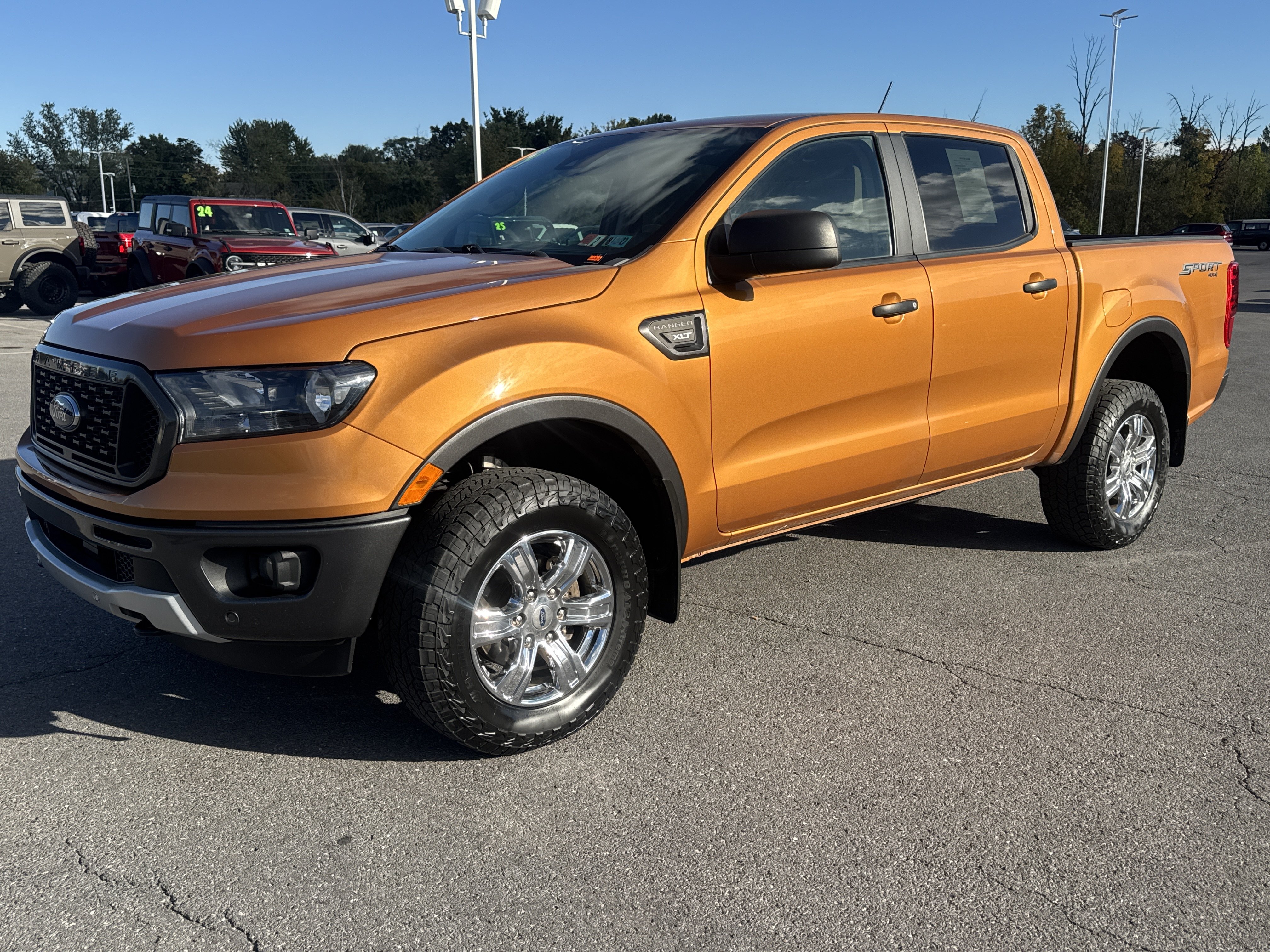 Used 2019 Ford Ranger XLT w/ Equipment Group 302A Luxury AWD/4WD image 11