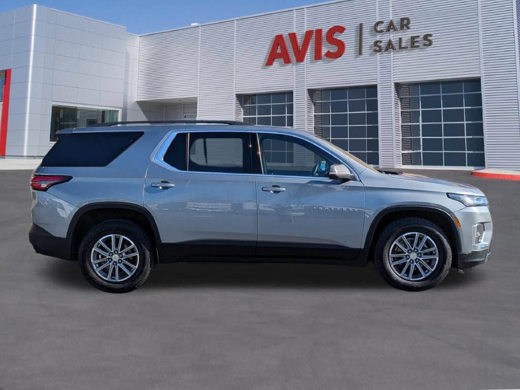 Used 2023 Chevrolet Traverse LT AWD/4WD image 5