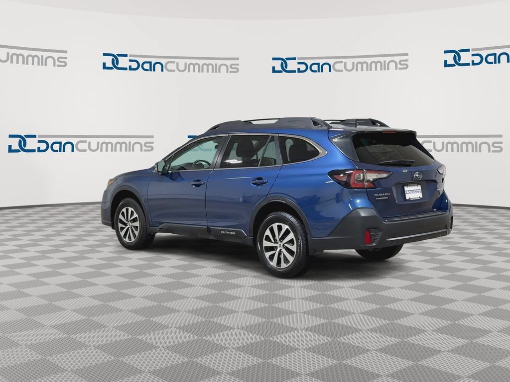 Used 2020 Subaru Outback Premium AWD/4WD image 6