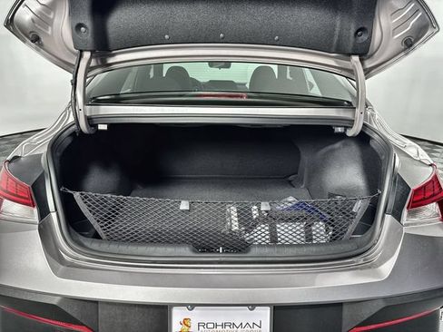 Used 2025 Hyundai Elantra SEL FWD image 42