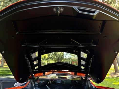 Used 2020 Chevrolet Corvette Stingray Preferred Cpe w/ 2LT Preferred Equipment Group image 59