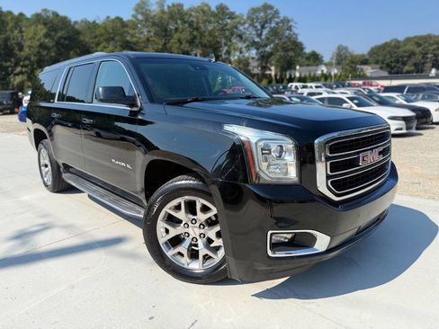 Used 2016 GMC Yukon XL SLT w/ Open Road Package image 1