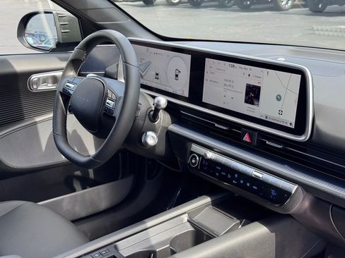 Used 2024 Hyundai Ioniq 6 SEL RWD image 5