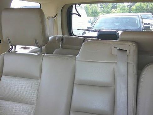 Used 2009 Mercury Mountaineer Premier image 8