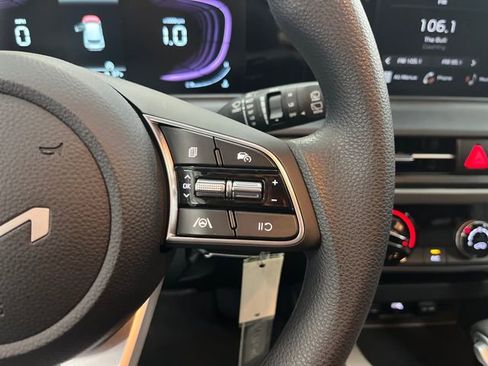 Used 2026 Kia Seltos LX image 17