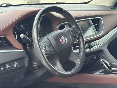 Used 2020 Buick Enclave Avenir w/ Avenir Technology Package image 10