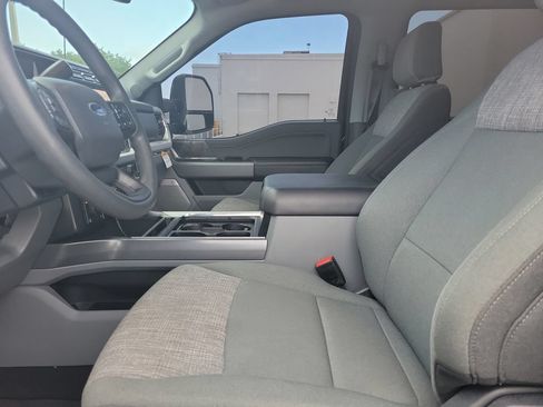 Used 2024 Ford F350 XLT w/ XLT Premium Package AWD/4WD image 25