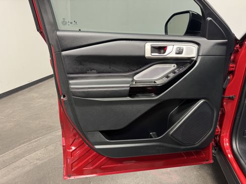 Used 2023 Ford Explorer ST w/ Equipment Group 401A image 15