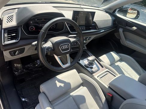 Used 2021 Audi Q5 2.0T Premium Plus w/ Premium Plus Package AWD/4WD image 15