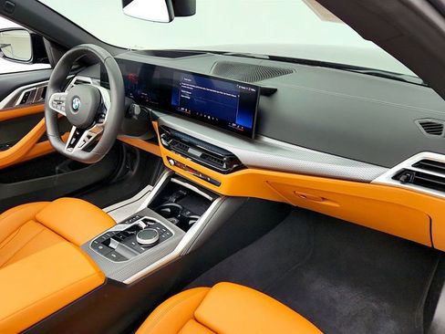 Used 2025 BMW 430i xDrive Convertible w/ M Sport Package image 26