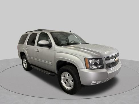 Used 2012 Chevrolet Tahoe LT RWD image 4