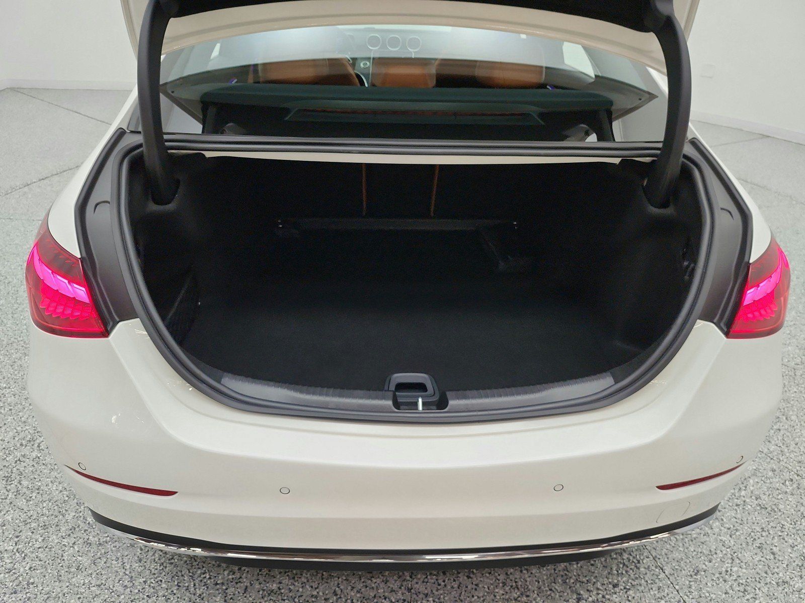 Used 2026 Mercedes-Benz C 300 Sedan image 21