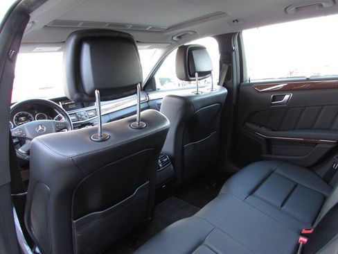 Used 2013 Mercedes-Benz E 350 4MATIC Wagon image 24