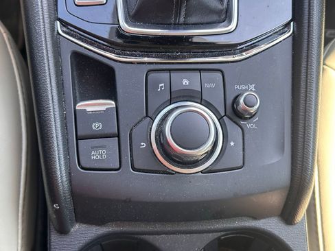 Used 2018 MAZDA CX-5 Touring w/ Preferred Equipment Package image 35