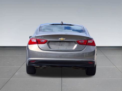 Used 2018 Chevrolet Malibu LT FWD image 5
