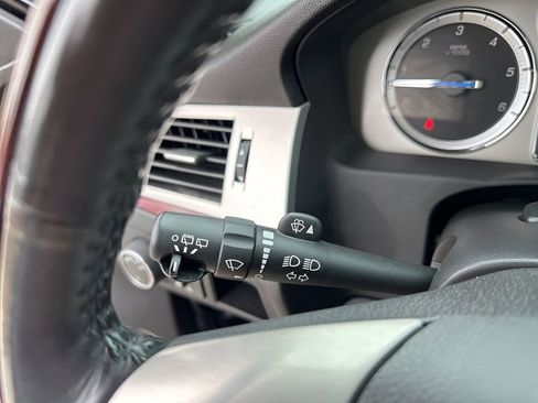 Used 2014 Cadillac Escalade Premium image 34