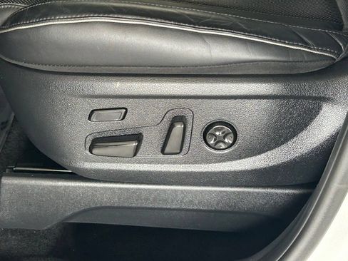 Used 2021 Hyundai Palisade Limited w/ Cargo Package FWD image 16