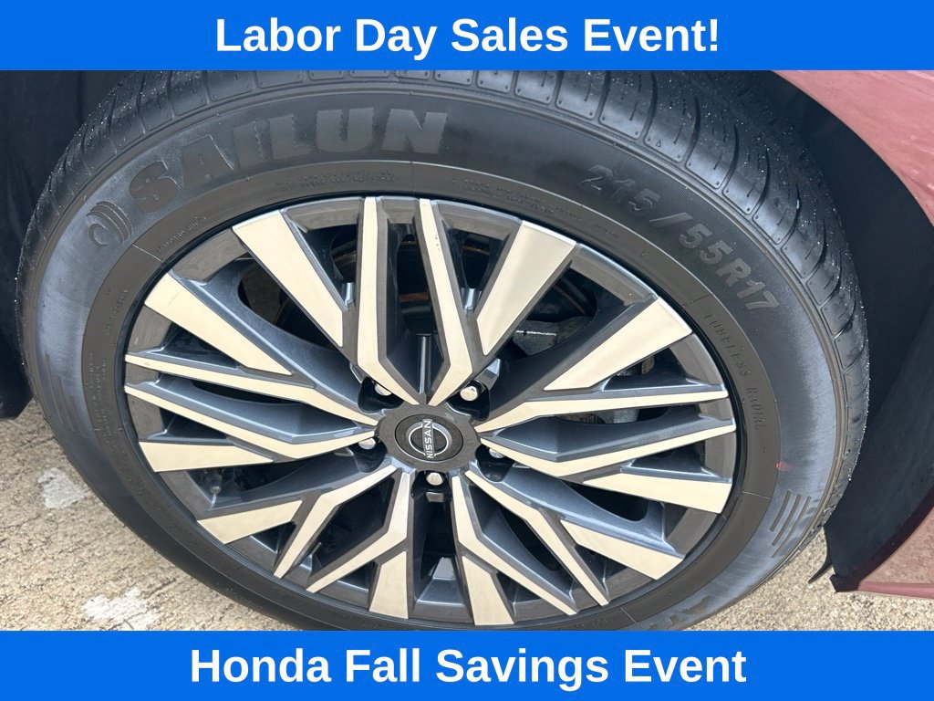 Used 2025 Nissan Altima 2.5 SV FWD image 4
