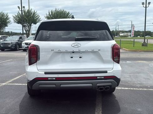 Used 2023 Hyundai Palisade Limited FWD image 6