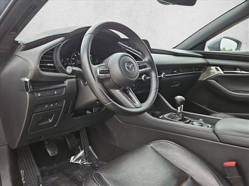 Used 2020 MAZDA MAZDA3 Hatchback w/ Premium Package FWD image 10