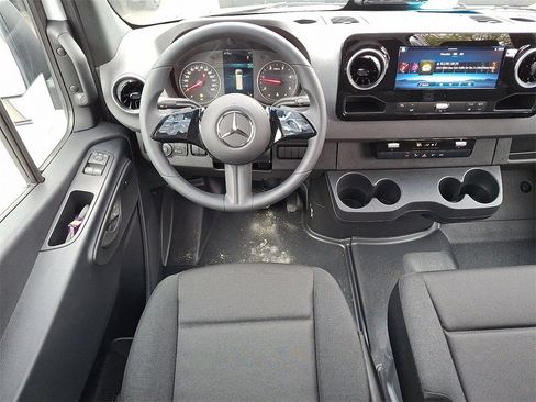 New 2025 Mercedes-Benz Sprinter 3500 image 8