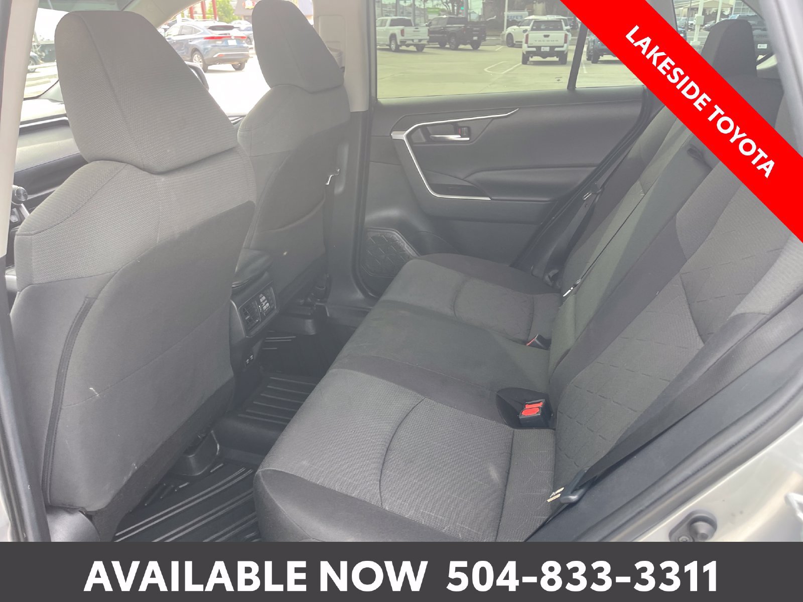 Used 2021 Toyota RAV4 XLE AWD/4WD image 20