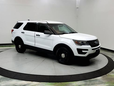 Used 2019 Ford Explorer 4WD Police Interceptor image 3
