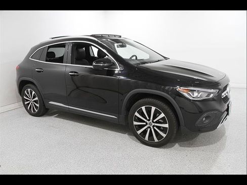 Used 2023 Mercedes-Benz GLA 250 w/ Premium Package image 1