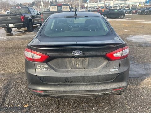 Used 2013 Ford Fusion SE image 6