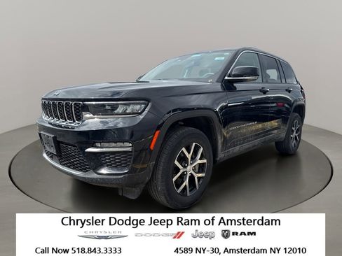 Used 2023 Jeep Grand Cherokee Limited AWD/4WD image 1