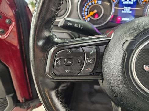 Used 2021 Jeep Gladiator Sport image 11