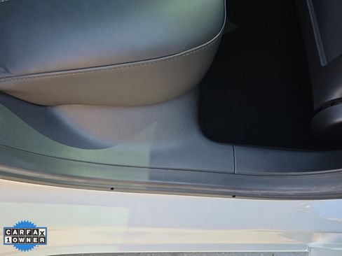 Used 2019 Tesla Model 3 Standard Range Plus image 50