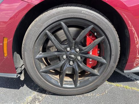 Used 2025 Ford Mustang GT Premium RWD image 9