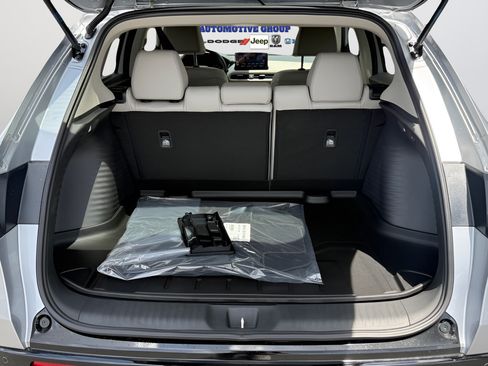 New 2027 Honda HR-V EX-L image 14