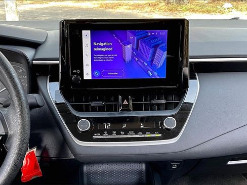 Used 2023 Toyota Corolla LE image 9