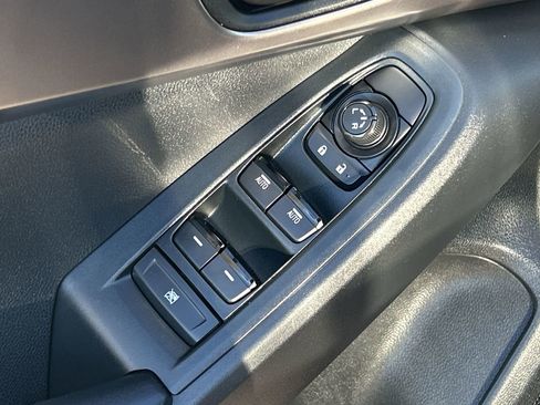 Used 2025 Subaru Impreza 2.0i Sport image 18