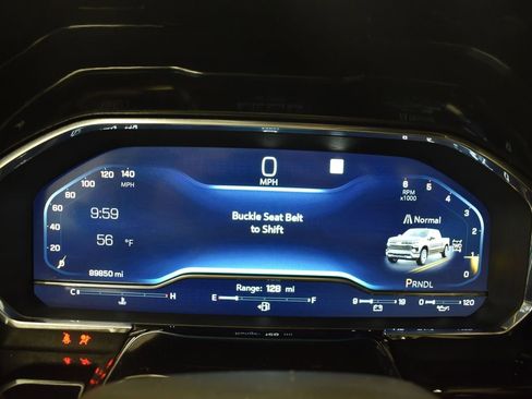 Used 2022 Chevrolet Silverado 1500 LT w/ Z71 Off-Road Package image 11