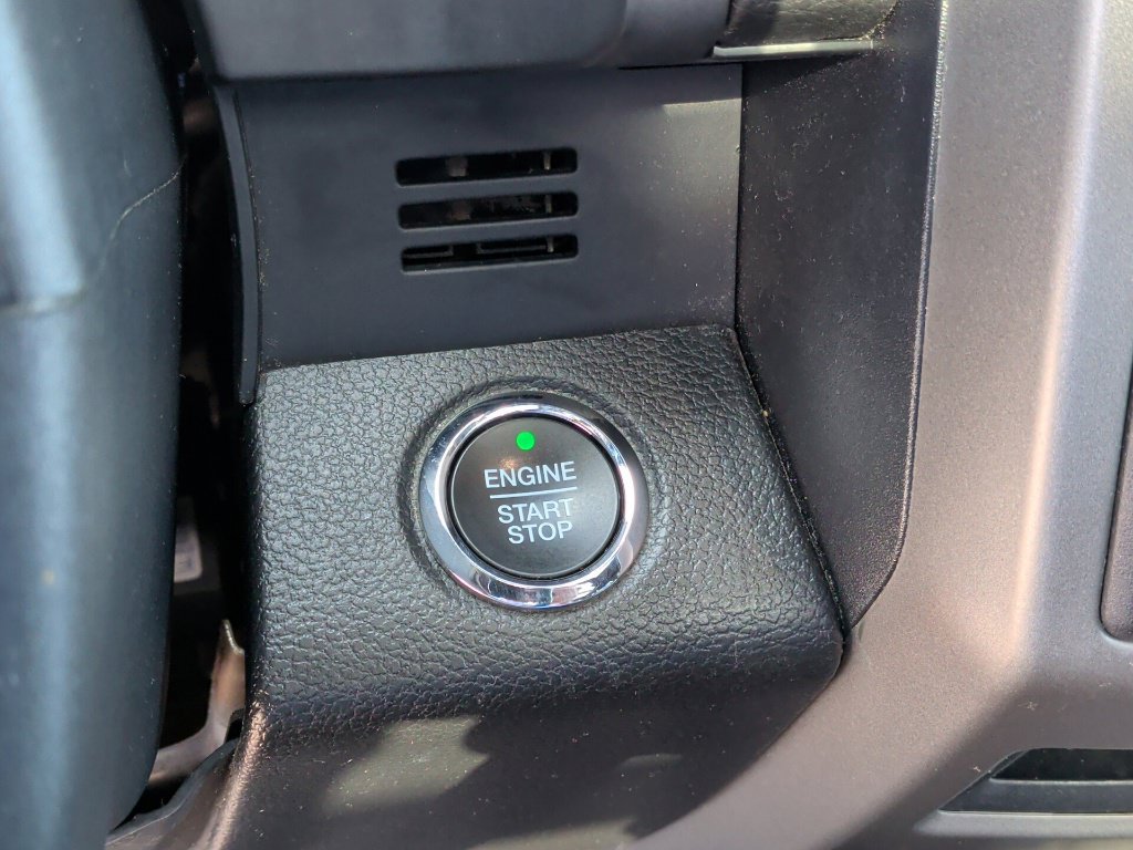 Used 2021 Ford Expedition XLT RWD image 28