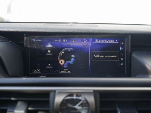 Used 2018 Lexus IS 300 F Sport w/ F Sport Package image 59