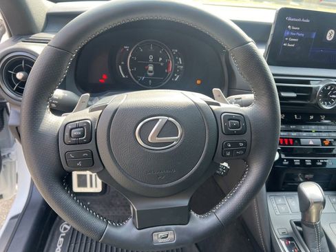 Used 2025 Lexus IS 500 image 22