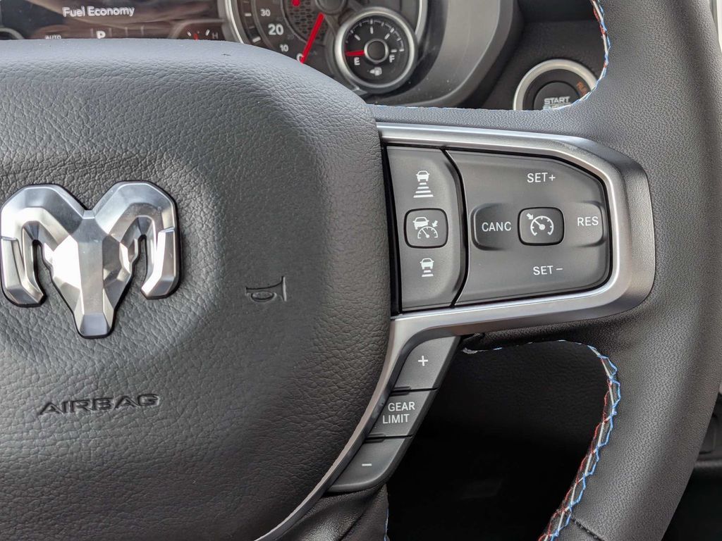 New 2026 RAM 1500 Big Horn AWD/4WD image 20