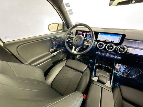 Used 2023 Mercedes-Benz EQB 350 4MATIC SUV w/ Exclusive Package image 11