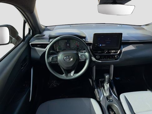 Used 2025 Toyota Corolla Cross AWD Hybrid image 20