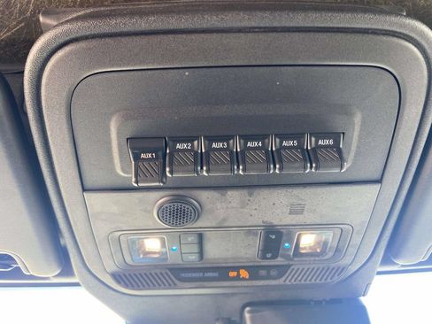 Used 2022 Ford Bronco Black Diamond AWD/4WD image 33